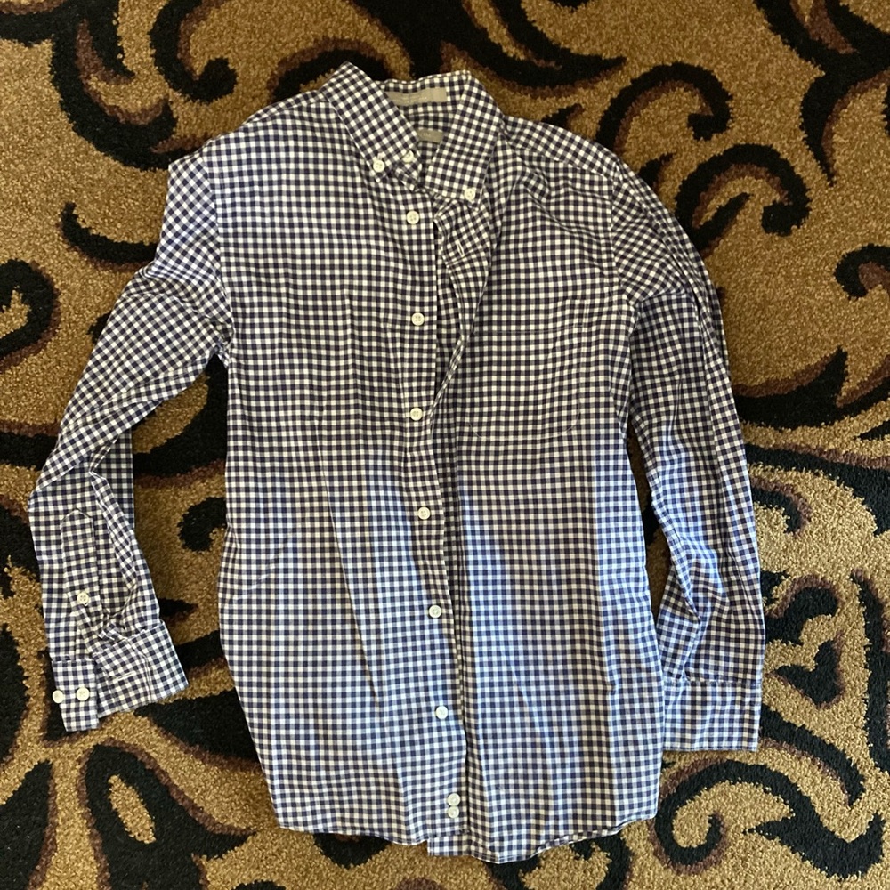 🍂Nordstrom Navy and White Checkered Button Down Shirt